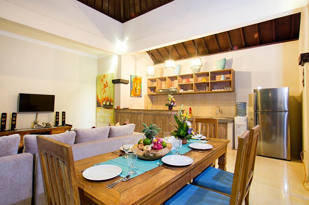 Villa Arushi スミニャック エクステリア 写真